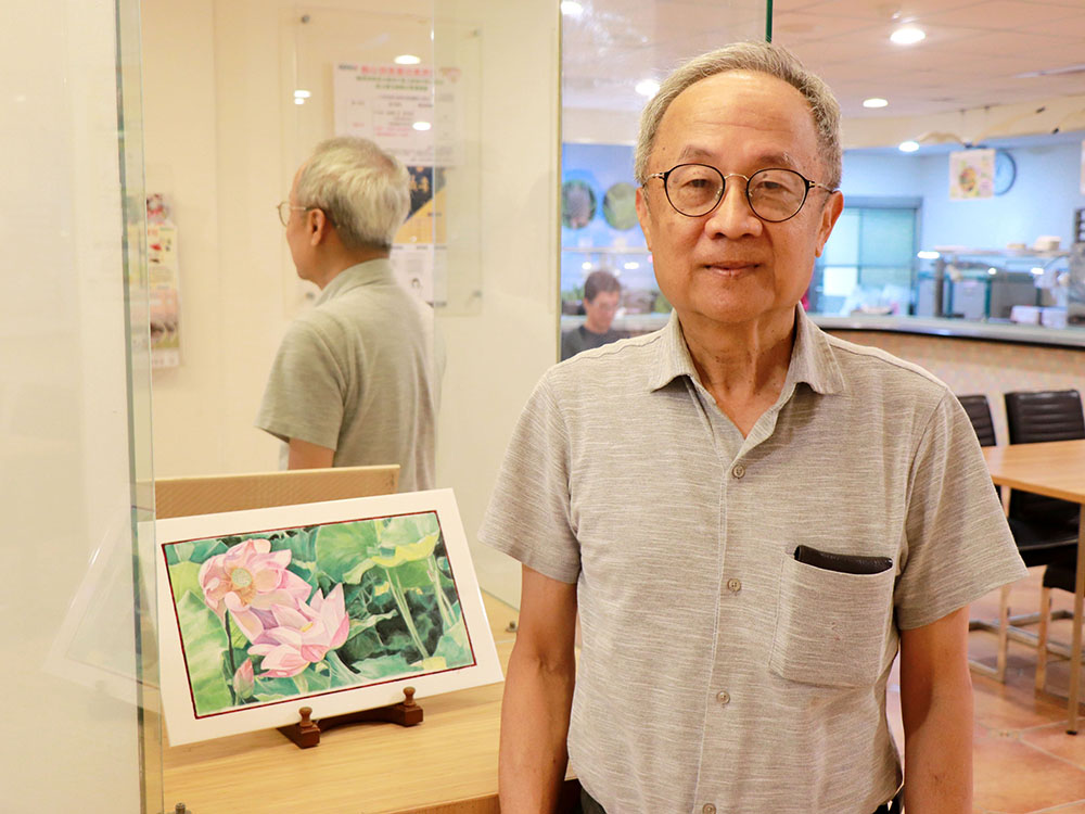 從聽診器到畫筆 宋茂林醫師「釉上彩瓷繪」傳遞生命熱情