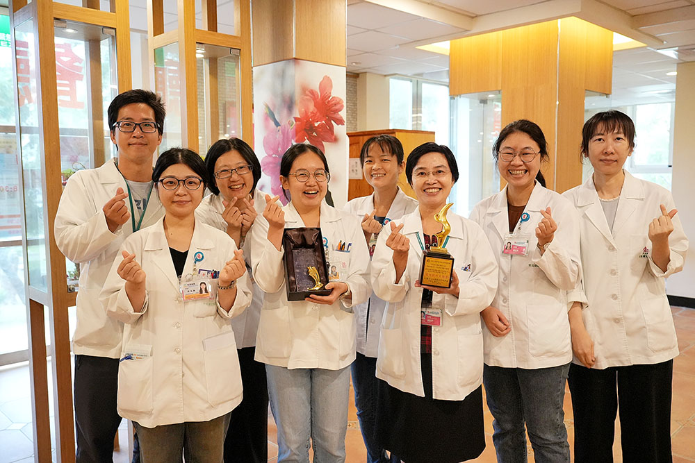聖馬爾定醫院營養室勇奪全國雙獎 創新提升社區長輩飲食照護品質