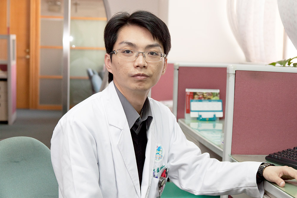 消滅消化道早期癌症，內視鏡手術幫大忙
